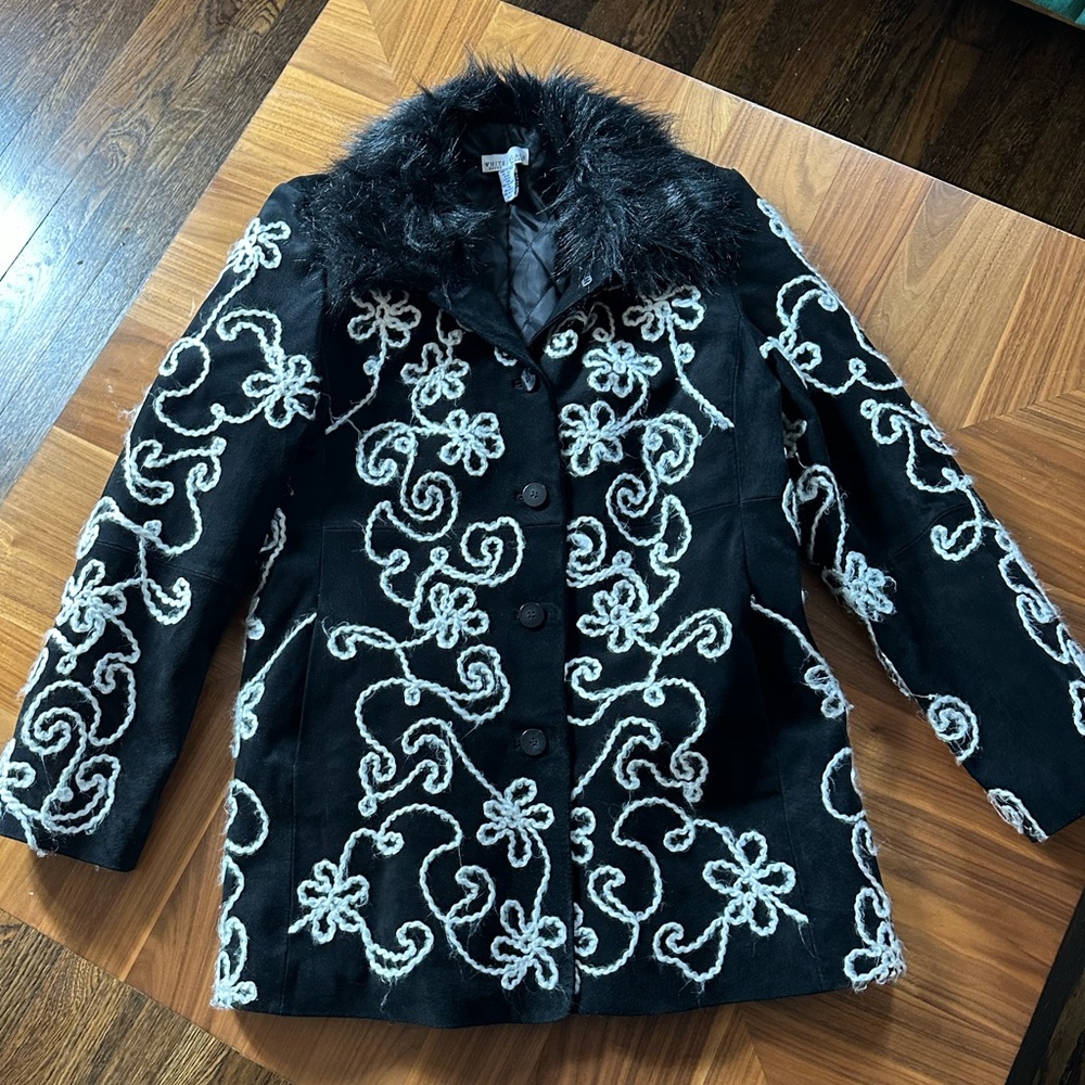 White House Black Market RARE Vintage Velvet Embroidered Faux Fur Black Coat